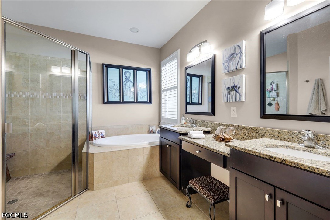 2545 Ashbury Cir Property Photo 20