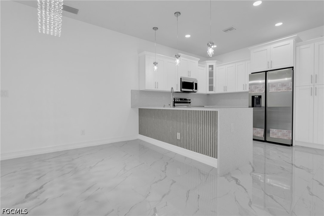 1114 Clark Ave Property Photo 10