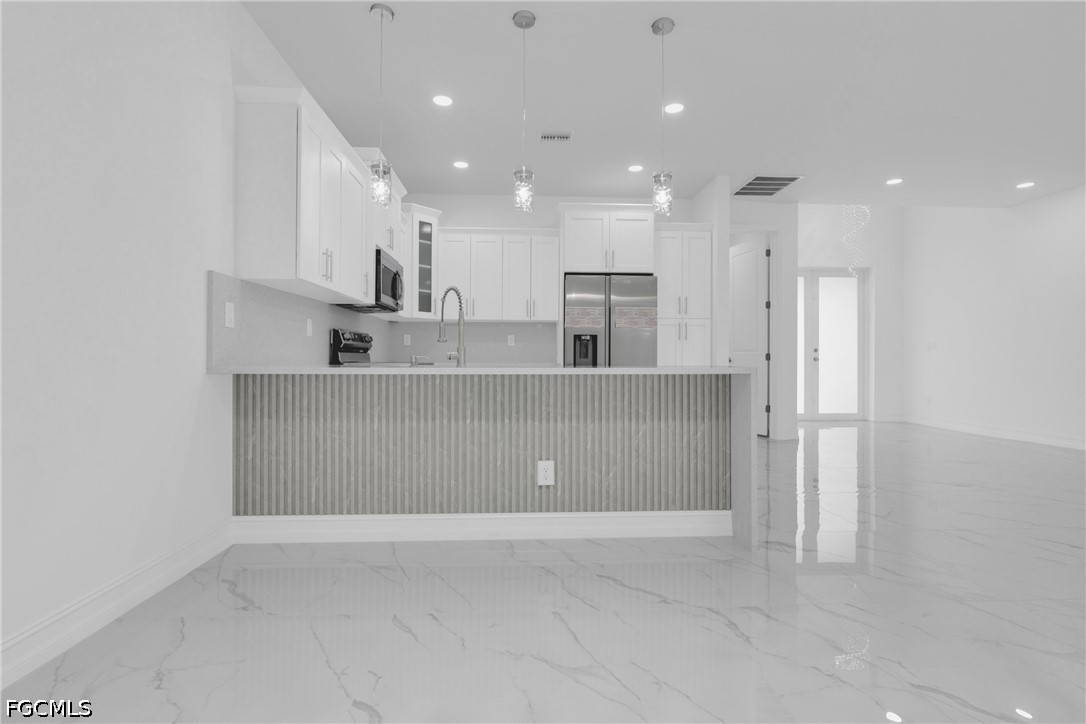 1114 Clark Ave Property Photo 11