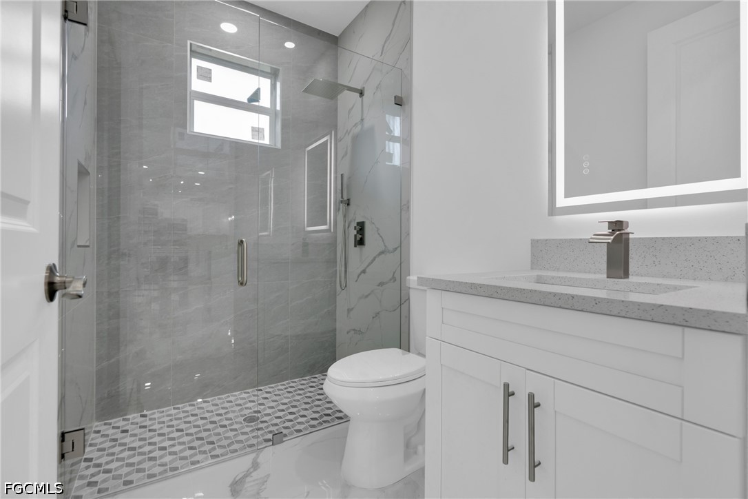 1114 Clark Ave Property Photo 16