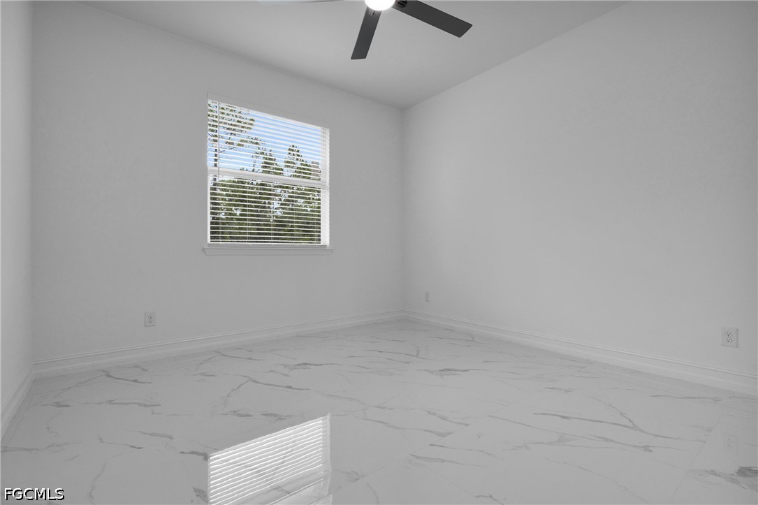 1114 Clark Ave Property Photo 19
