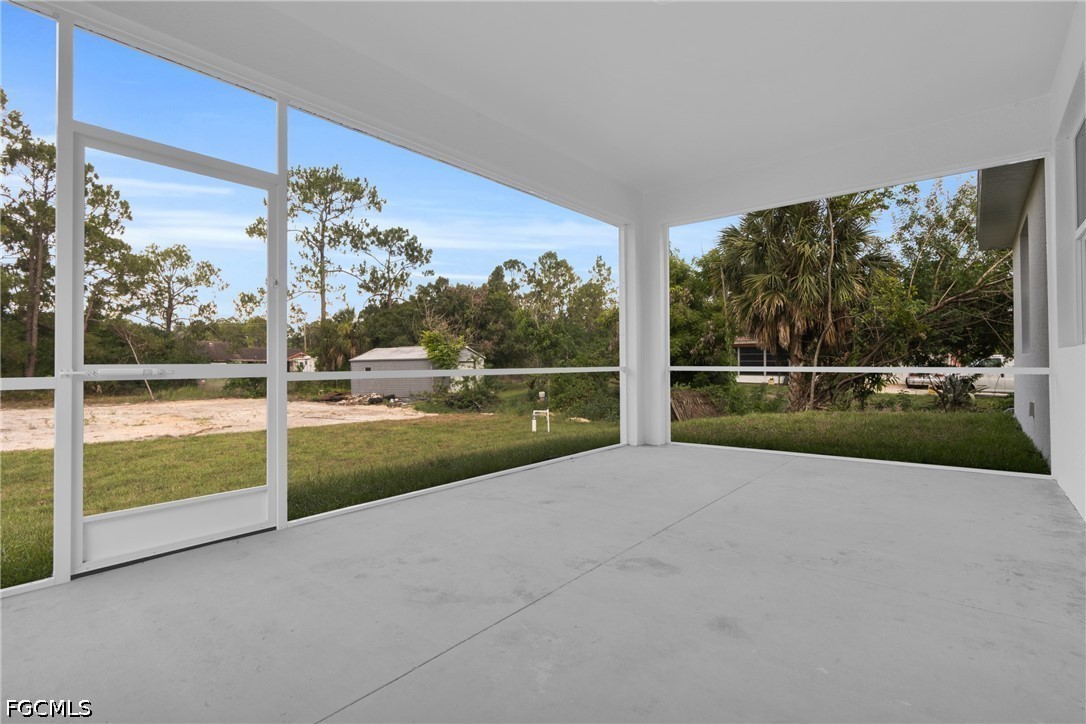 1114 Clark Ave Property Photo 24
