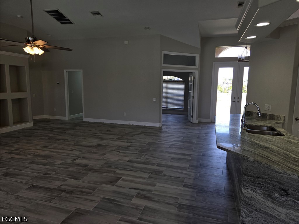 3620 Nw 3rd Ter Property Photo 5