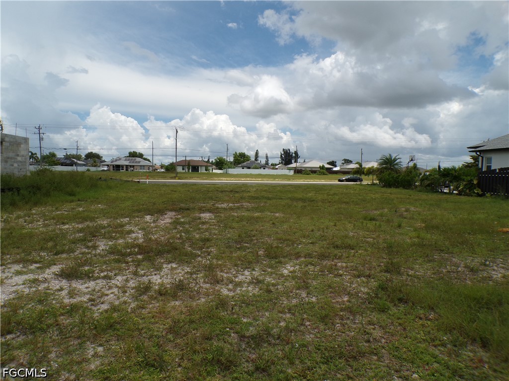 420 Diplomat Pkwy E Property Photo 11