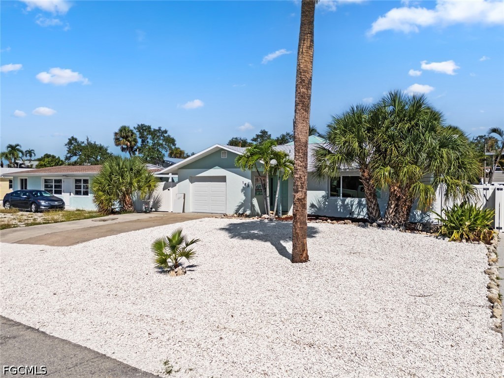193 Hibiscus Dr Property Photo 42