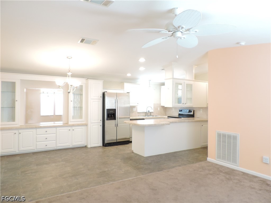 20701 Garden Dr Property Photo 4