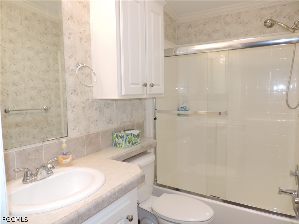 20701 Garden Dr Property Photo 16