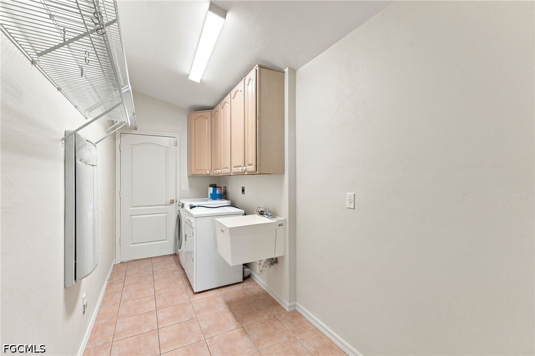 17518 Plumera Ln Property Photo 28