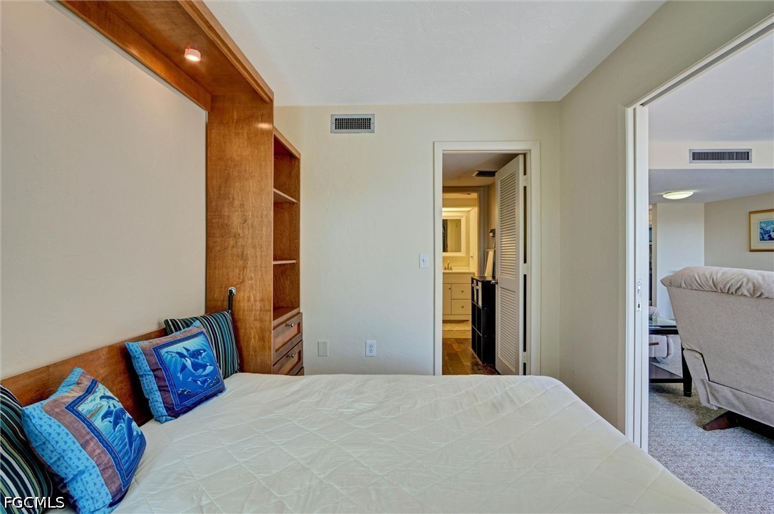 4240 Steamboat Bend 303 Property Photo 5