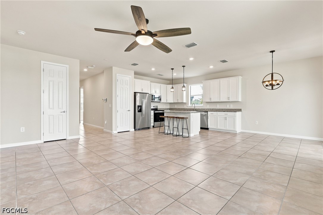 3721 E Hampton Cir Property Photo 6