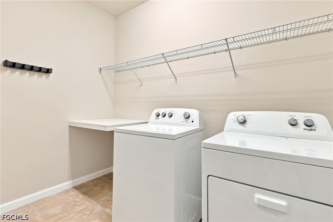 3721 E Hampton Cir Property Photo 31