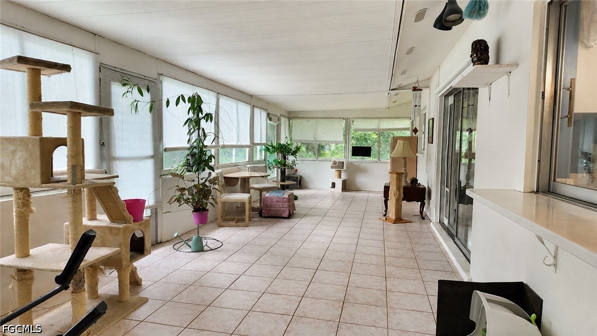 1855 41st St Sw Property Photo 10
