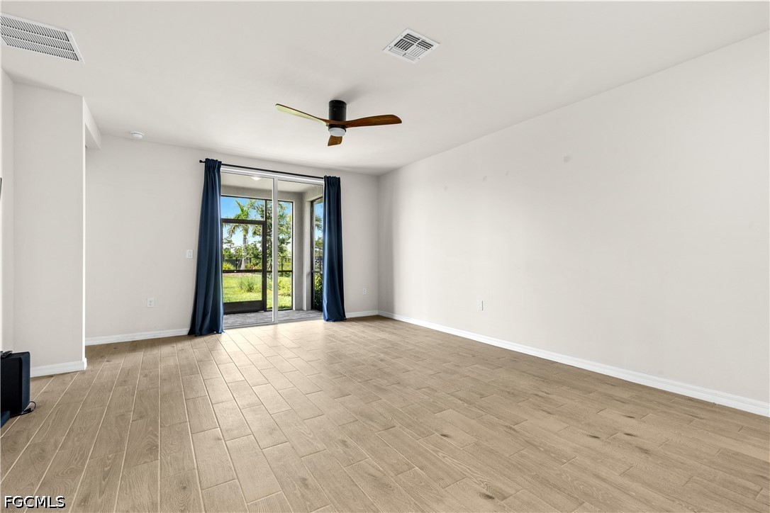 44125 Frontier Dr Property Photo 12