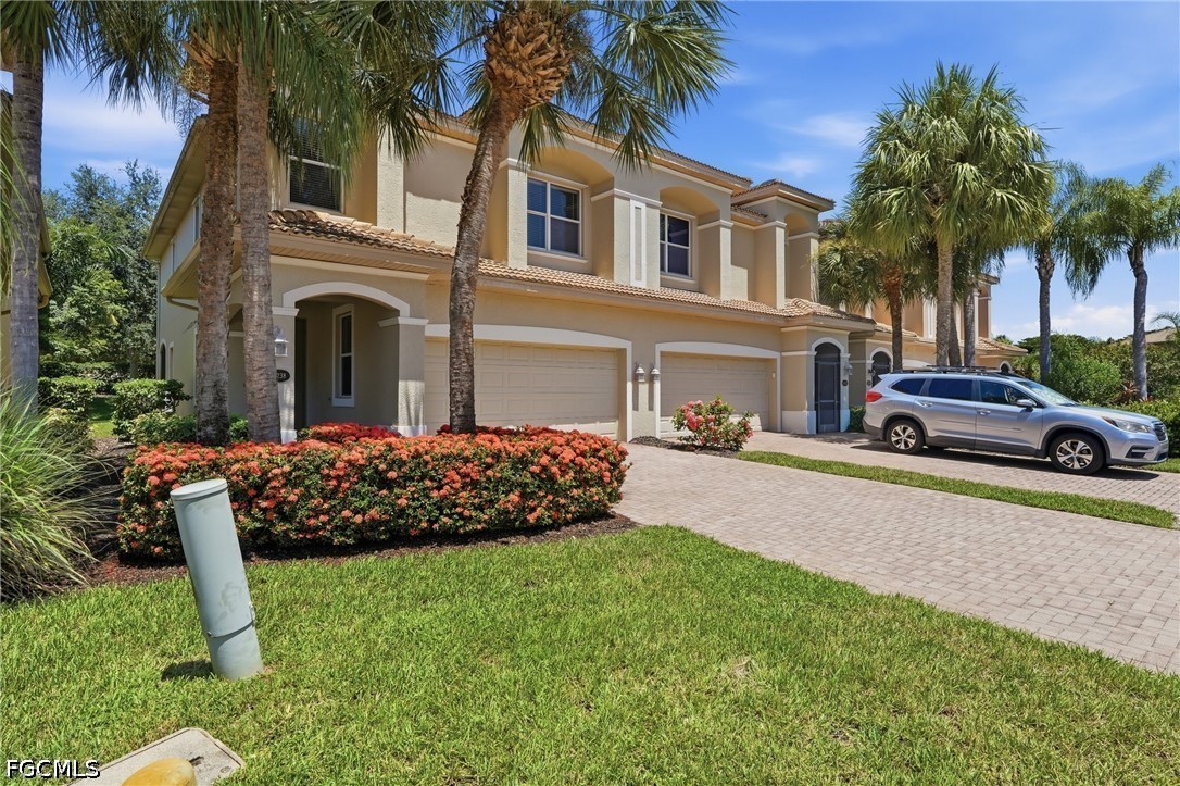 20238 Larino Loop Property Photo 2