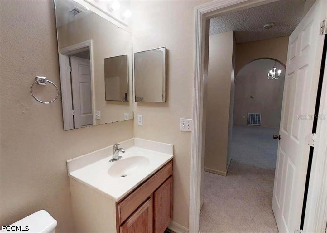 502 Eldron Ave Property Photo 13