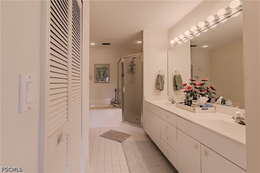 8251 Grand Palm Dr 1 Property Photo 18