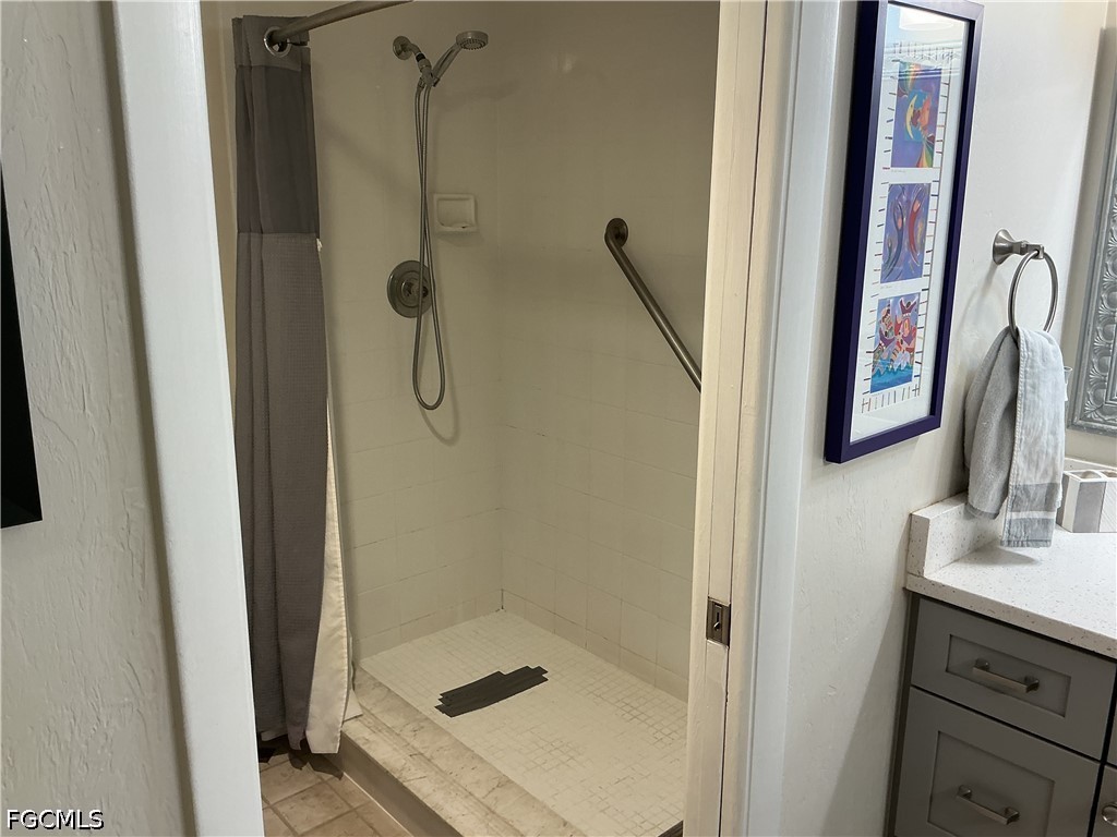 5730 Trailwinds Dr 411 Property Photo 17