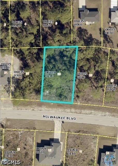 927 Milwaukee BLVD Property Photo 1