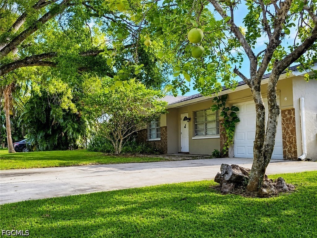 1591 Sunkist Way Property Photo 1