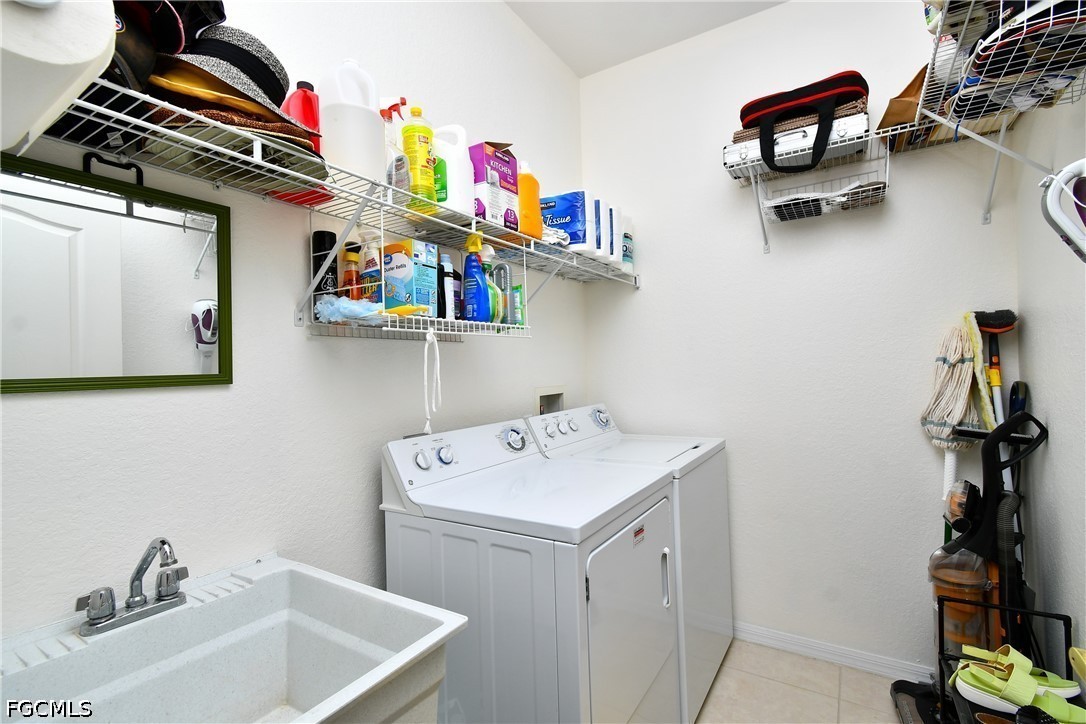 4692 Fairloop Run Property Photo 23