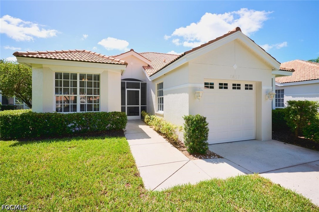 8837 E Bay Cir Property Photo 1