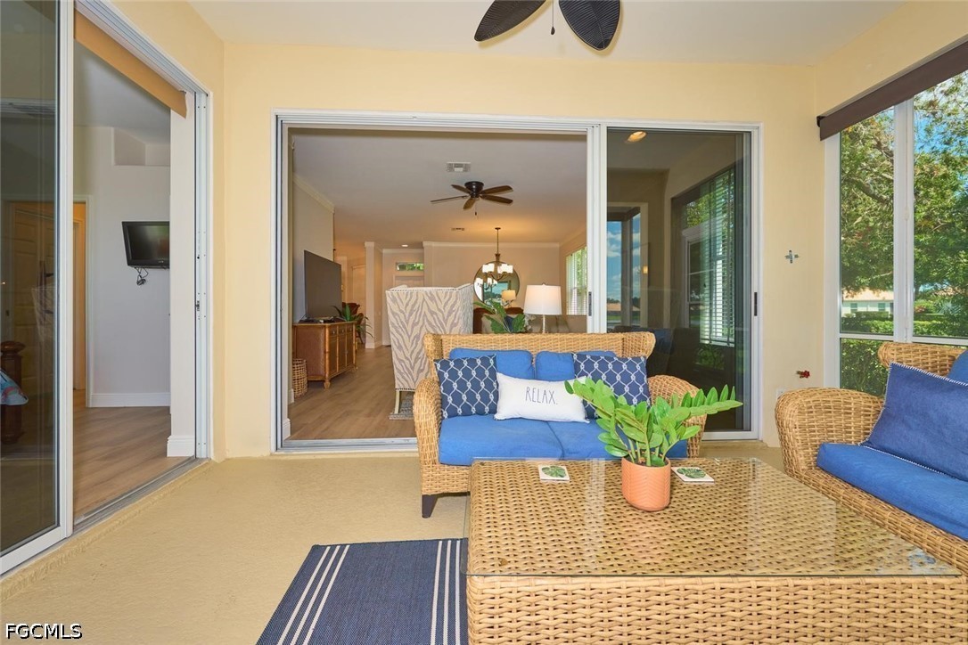 8837 E Bay Cir Property Photo 8