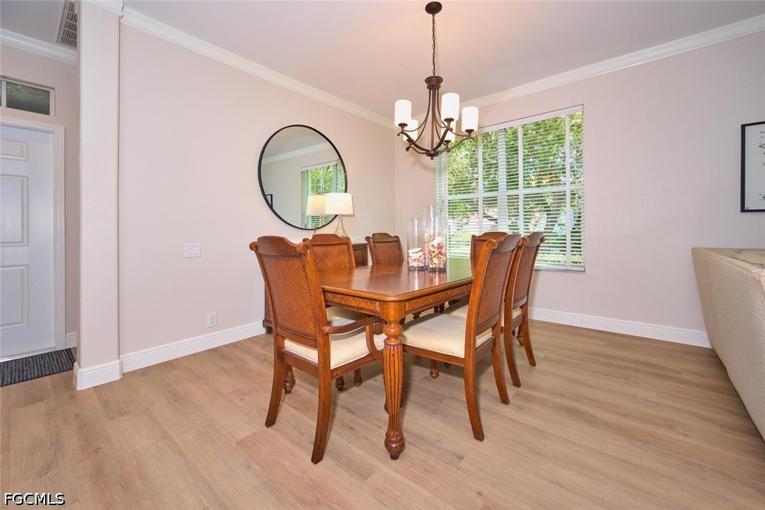 8837 E Bay Cir Property Photo 11