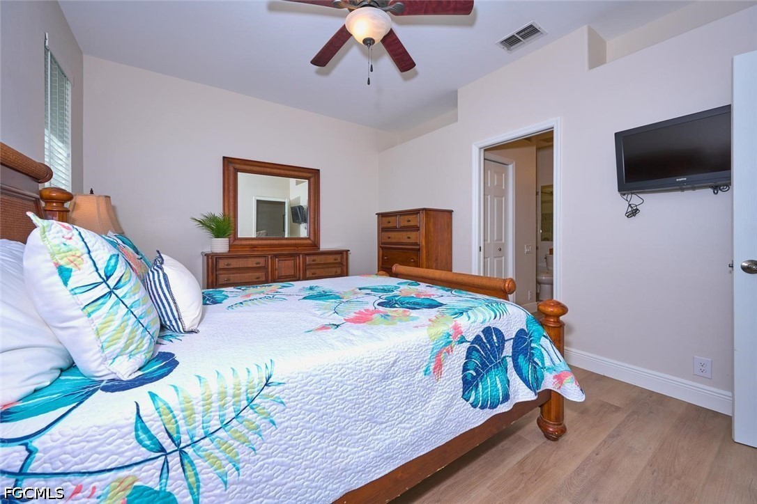8837 E Bay Cir Property Photo 35