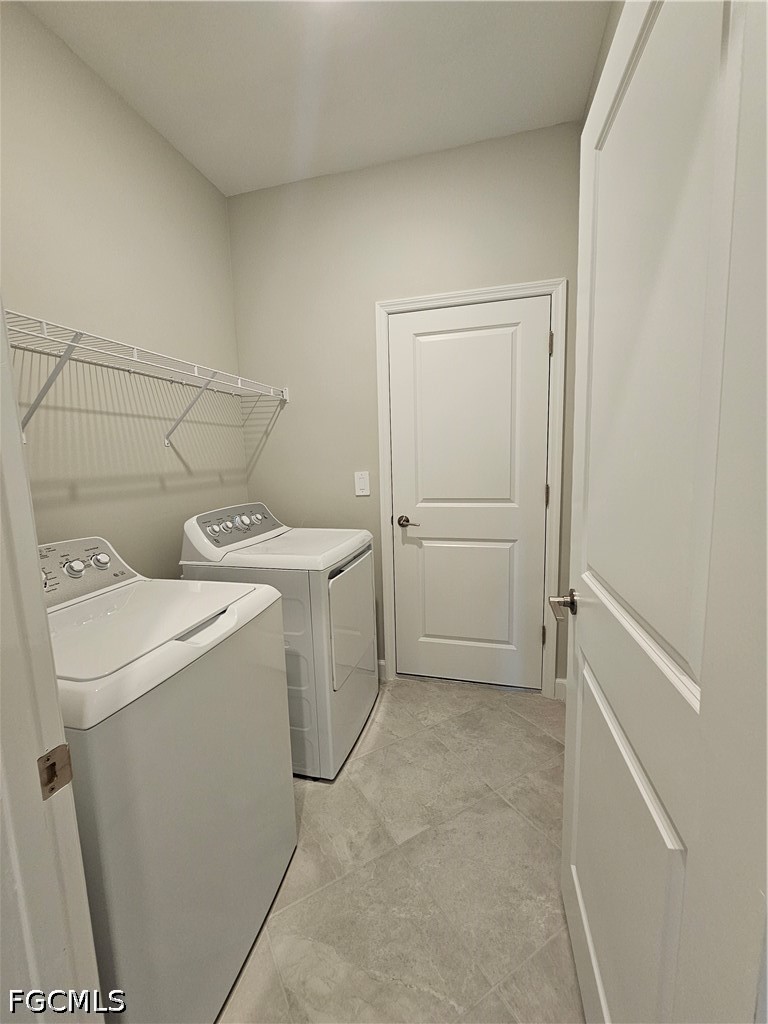 20501 Hazelnut Ct S Property Photo 14