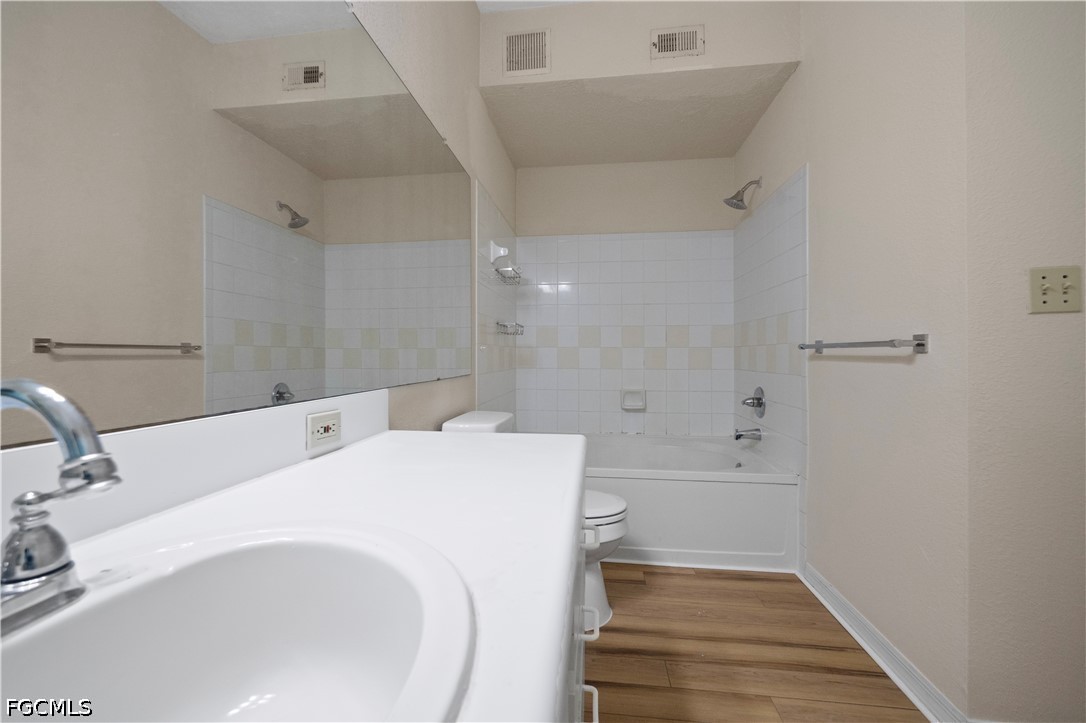 11510 Villa Grand 403 Property Photo 22