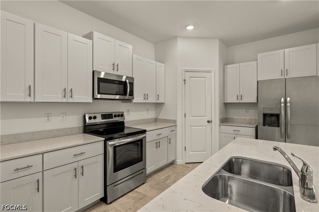 4037 Villa Doria Ct Property Photo 8