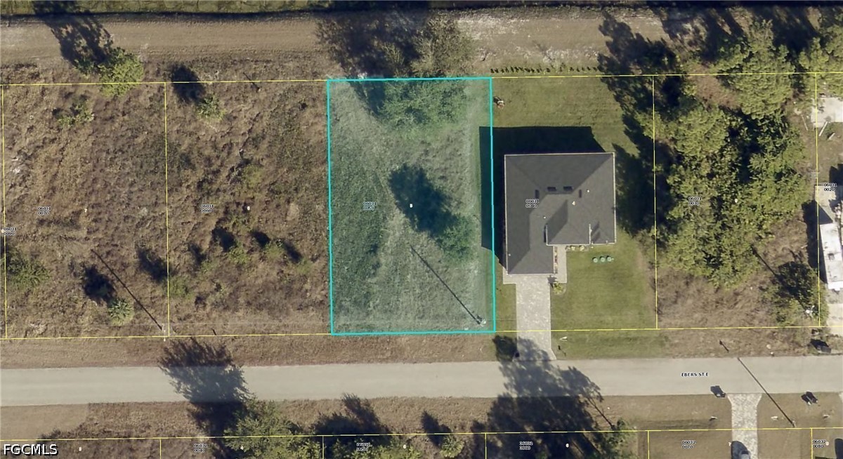 1171 Ebers St E Property Photo 6