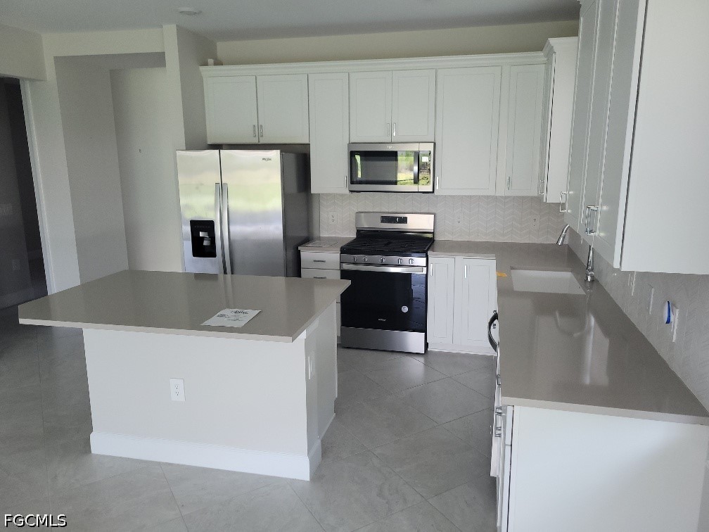 17373 Corsini Dr Property Photo 4
