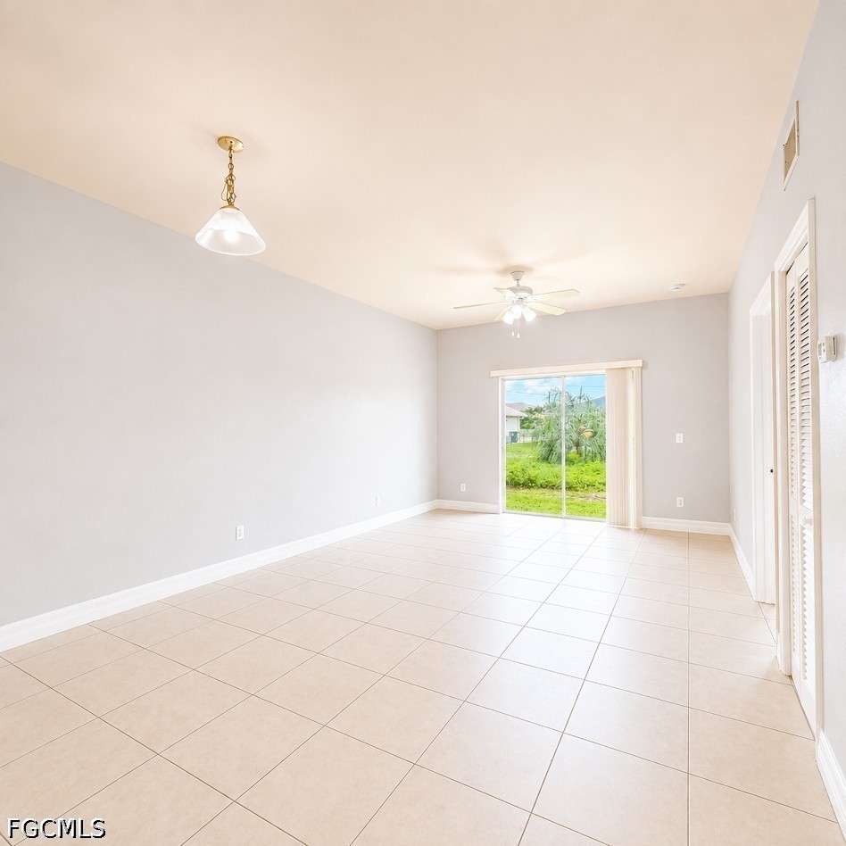 1126 Sw 47th Ter 103 Property Photo 2