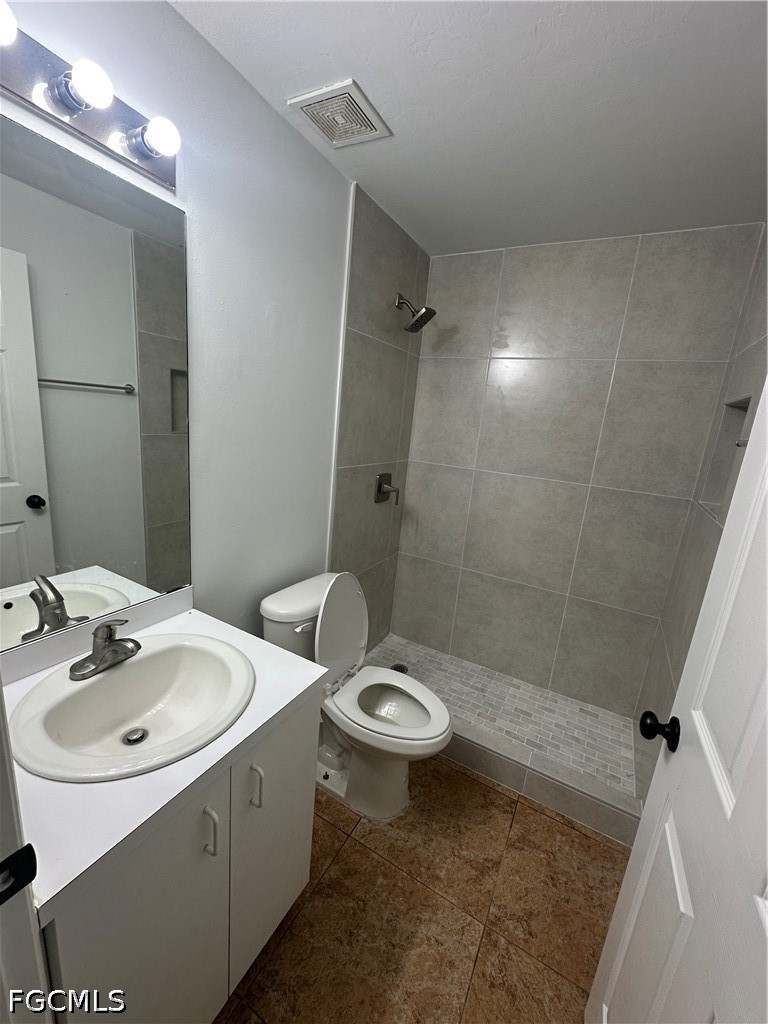 4025 10th Ave Ne Property Photo 10