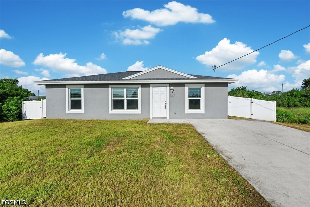 3113 Pebble LN Property Photo 1