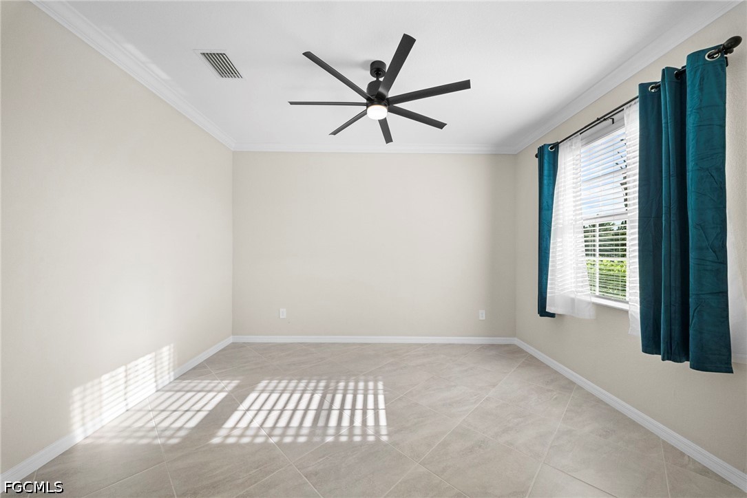 3697 E Hampton Cir Property Photo 4