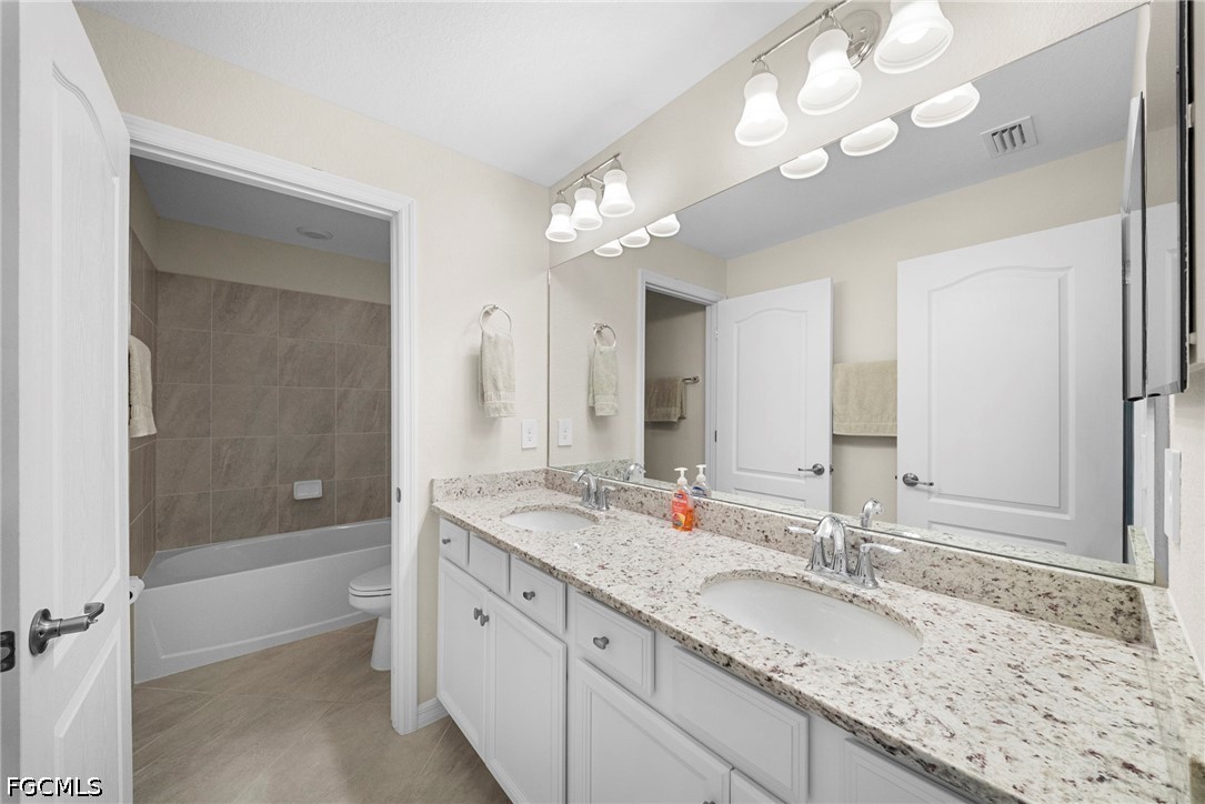 3697 E Hampton Cir Property Photo 19