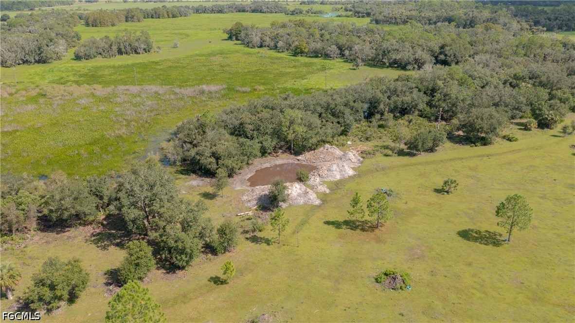 Fernwood Ln Property Photo 6