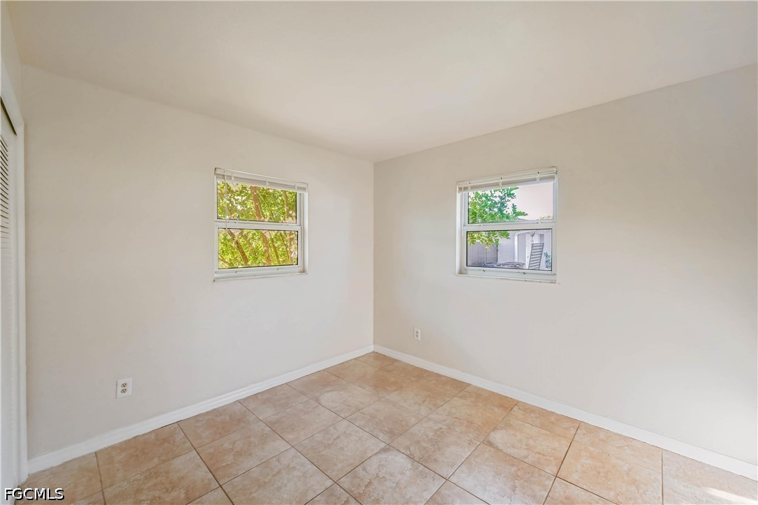 208 Norwich Ave Property Photo 18