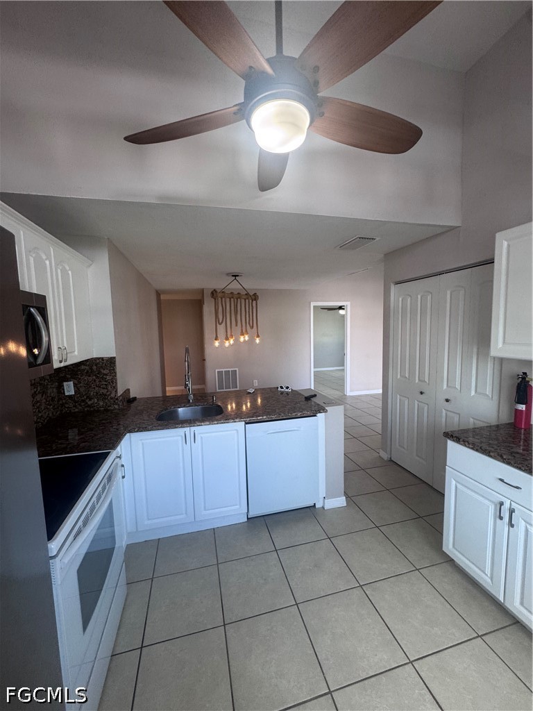 3421 Winkler Ave 402 Property Photo 5