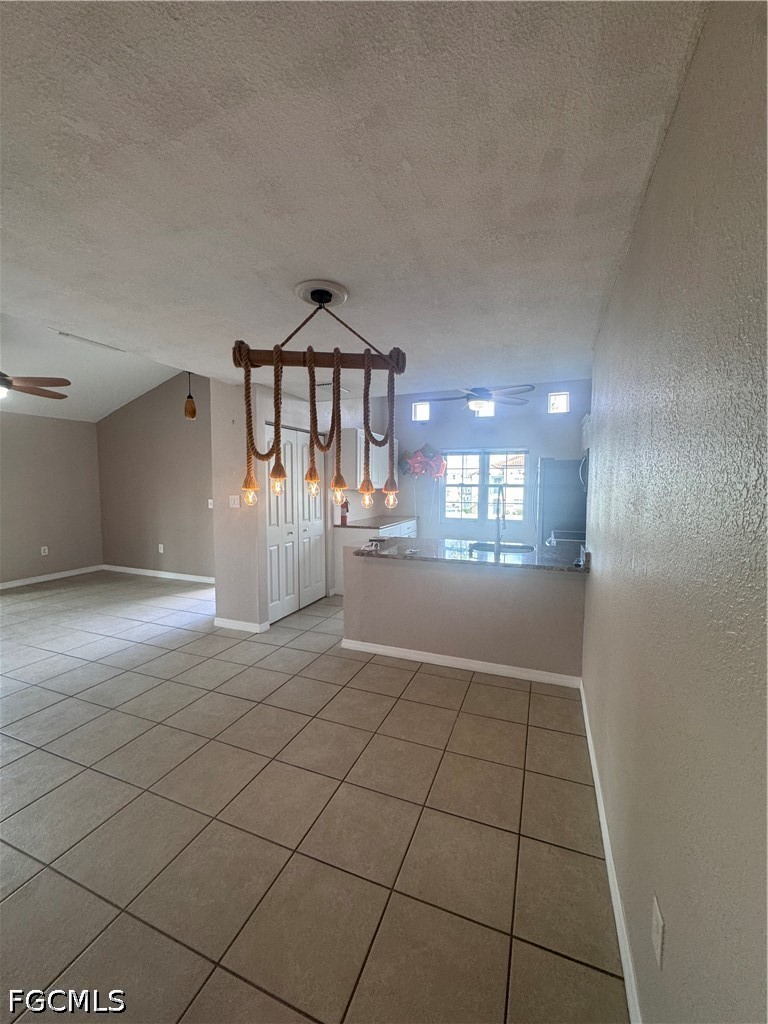 3421 Winkler Ave 402 Property Photo 6