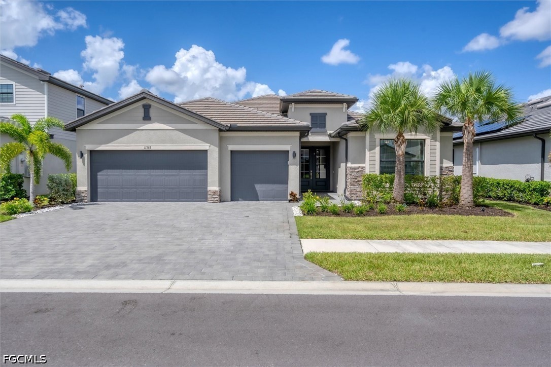 11368 Canopy Loop Property Photo 1