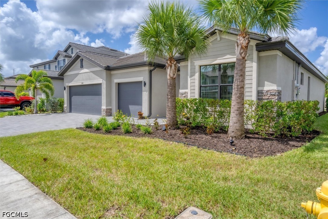 11368 Canopy Loop Property Photo 2