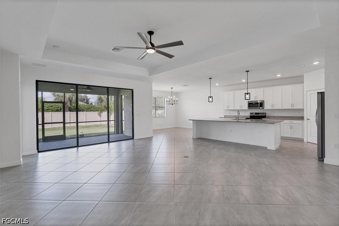 11368 Canopy Loop Property Photo 6