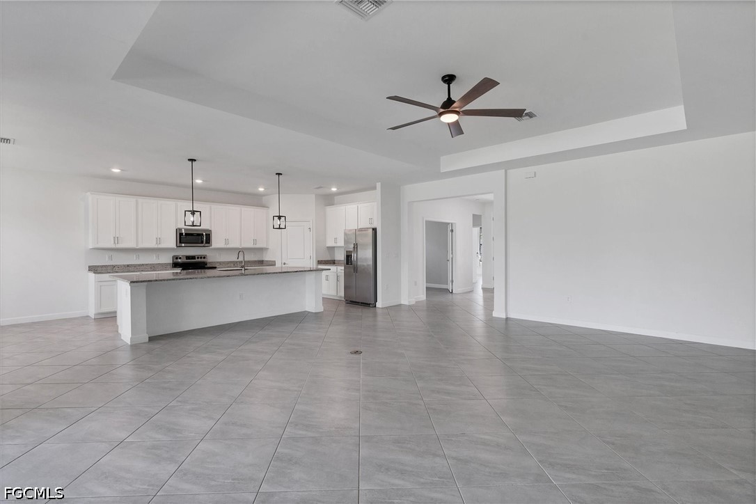 11368 Canopy Loop Property Photo 8