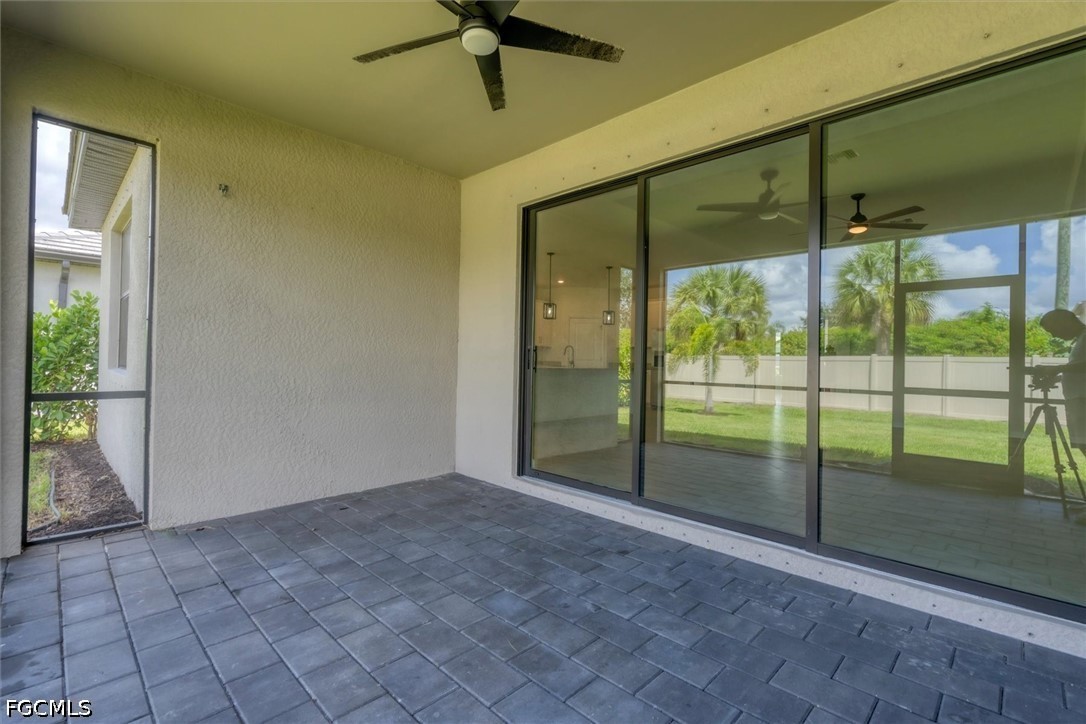 11368 Canopy Loop Property Photo 34
