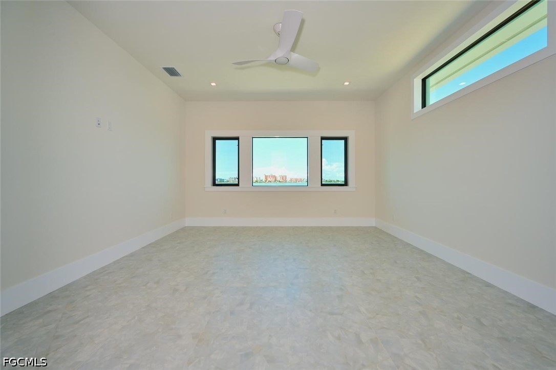 938 San Carlos Dr Property Photo 43