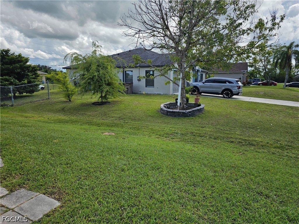 818 Albert Ave Property Photo 8