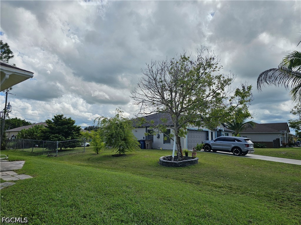 818 Albert Ave Property Photo 11